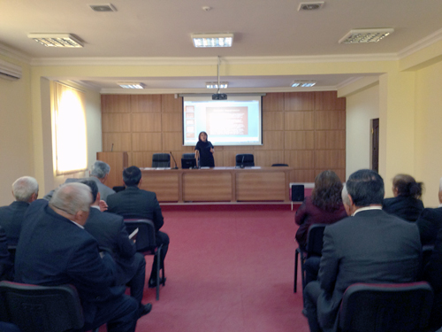 ƏDLİYYƏ AKADEMİYASI REGİONLARDA BƏLƏDİYYƏ ÜZVLƏRİ VƏ BƏLƏDİYYƏ QULLUQÇULARININ TƏDRİSİNİN TƏŞKİL EDİLMƏSİNƏ ÜSTÜNLÜK VERİR